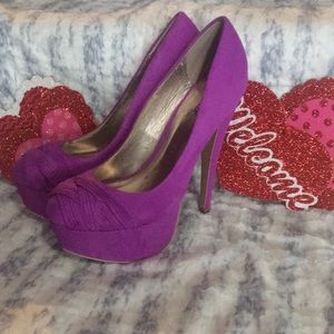 Quipid purple stiletto pumps size 6